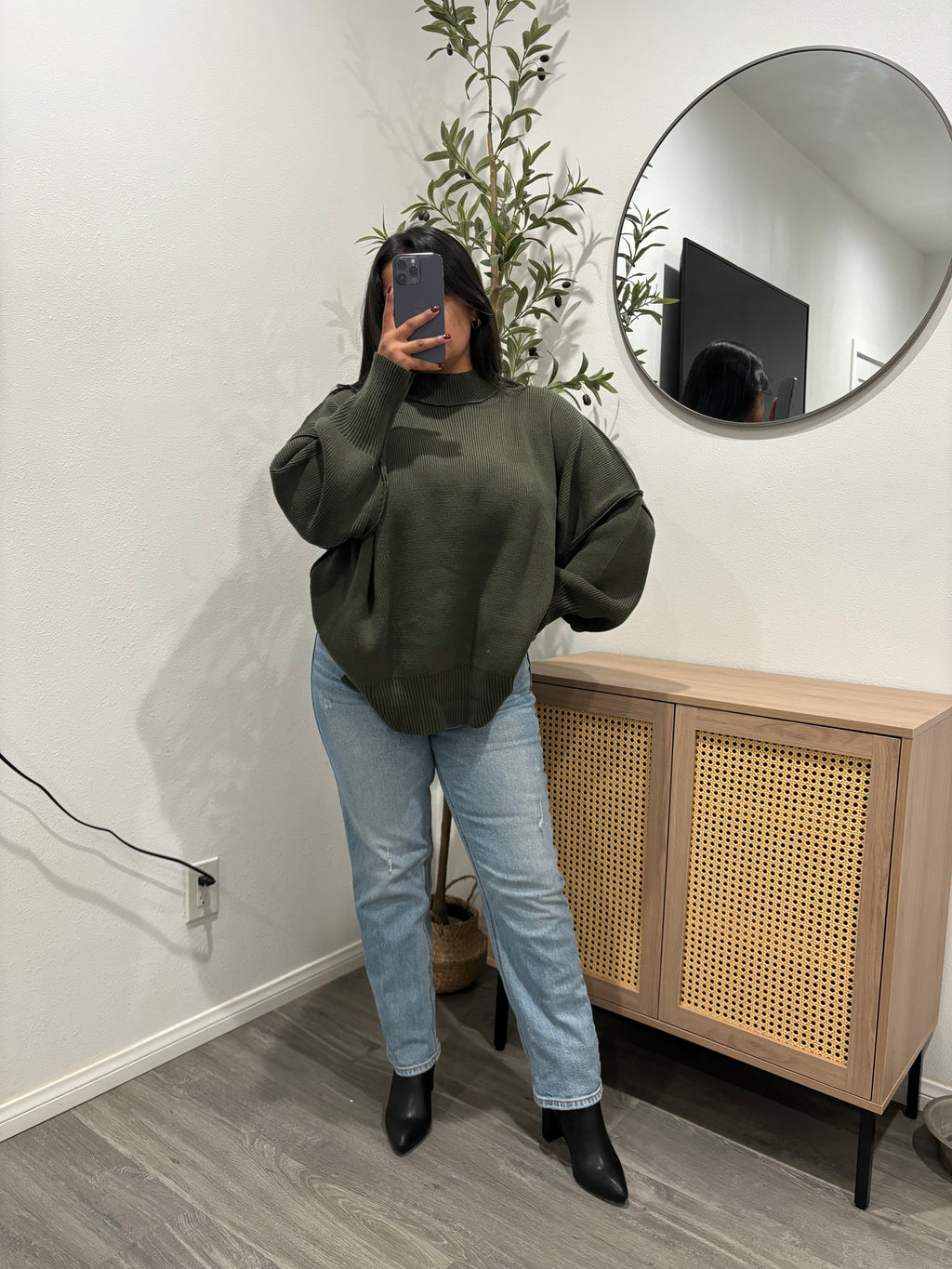 Taylor Mock Neck Sweater Dark Olive