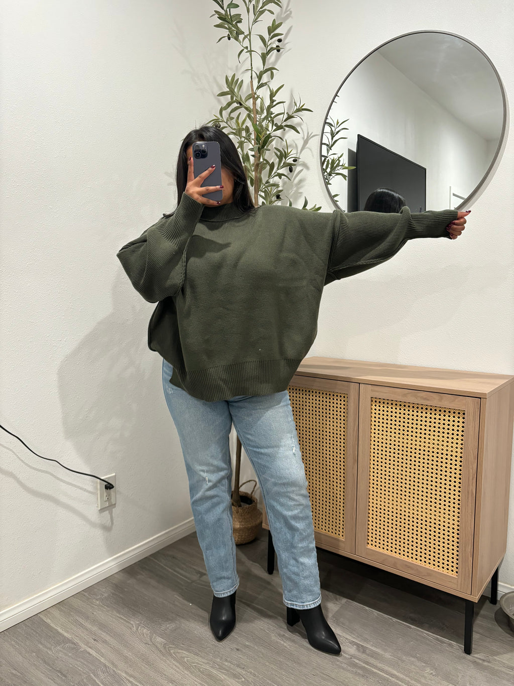 Taylor Mock Neck Sweater Dark Olive