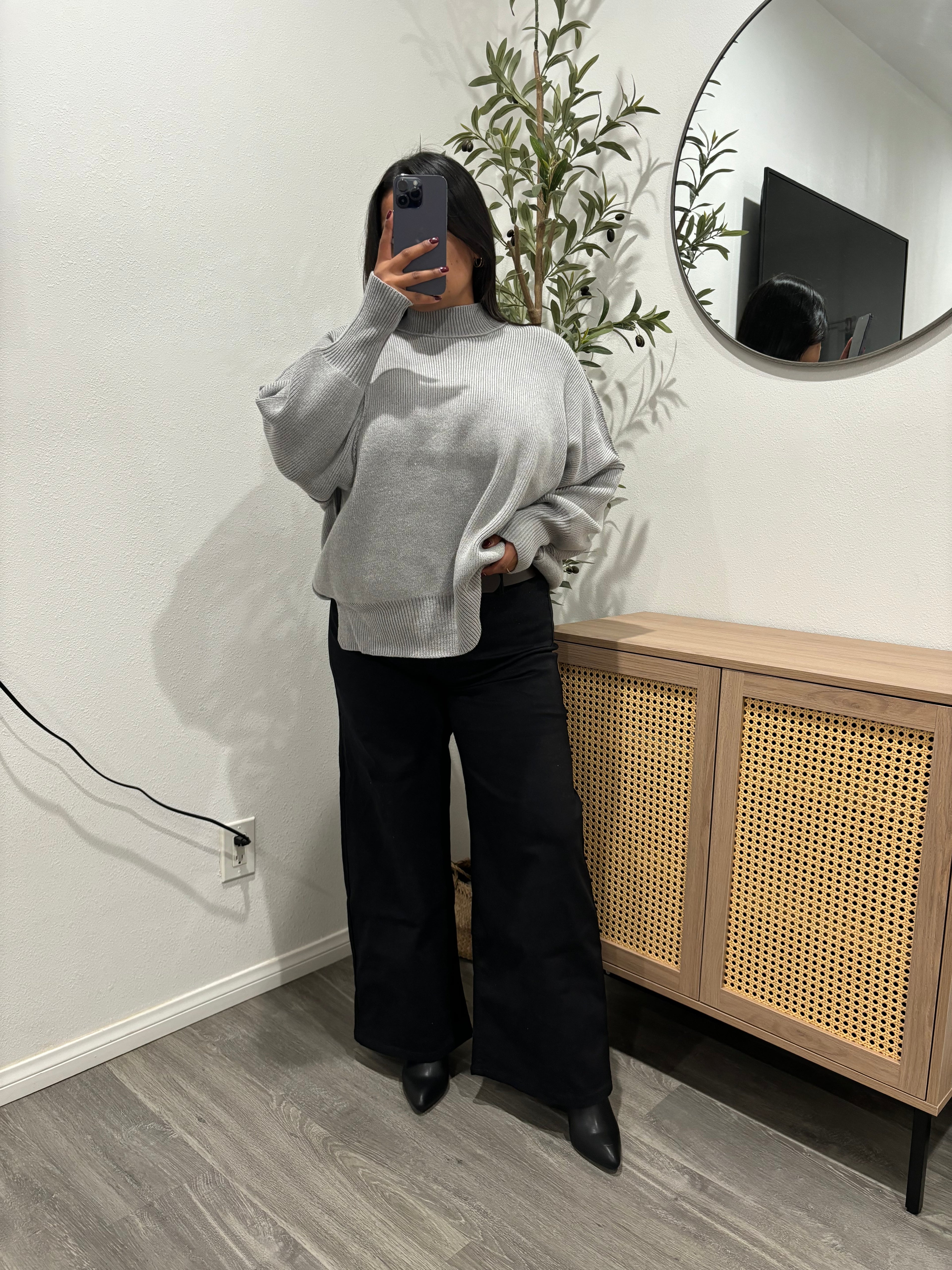 Taylor Mock Neck Sweater Grey